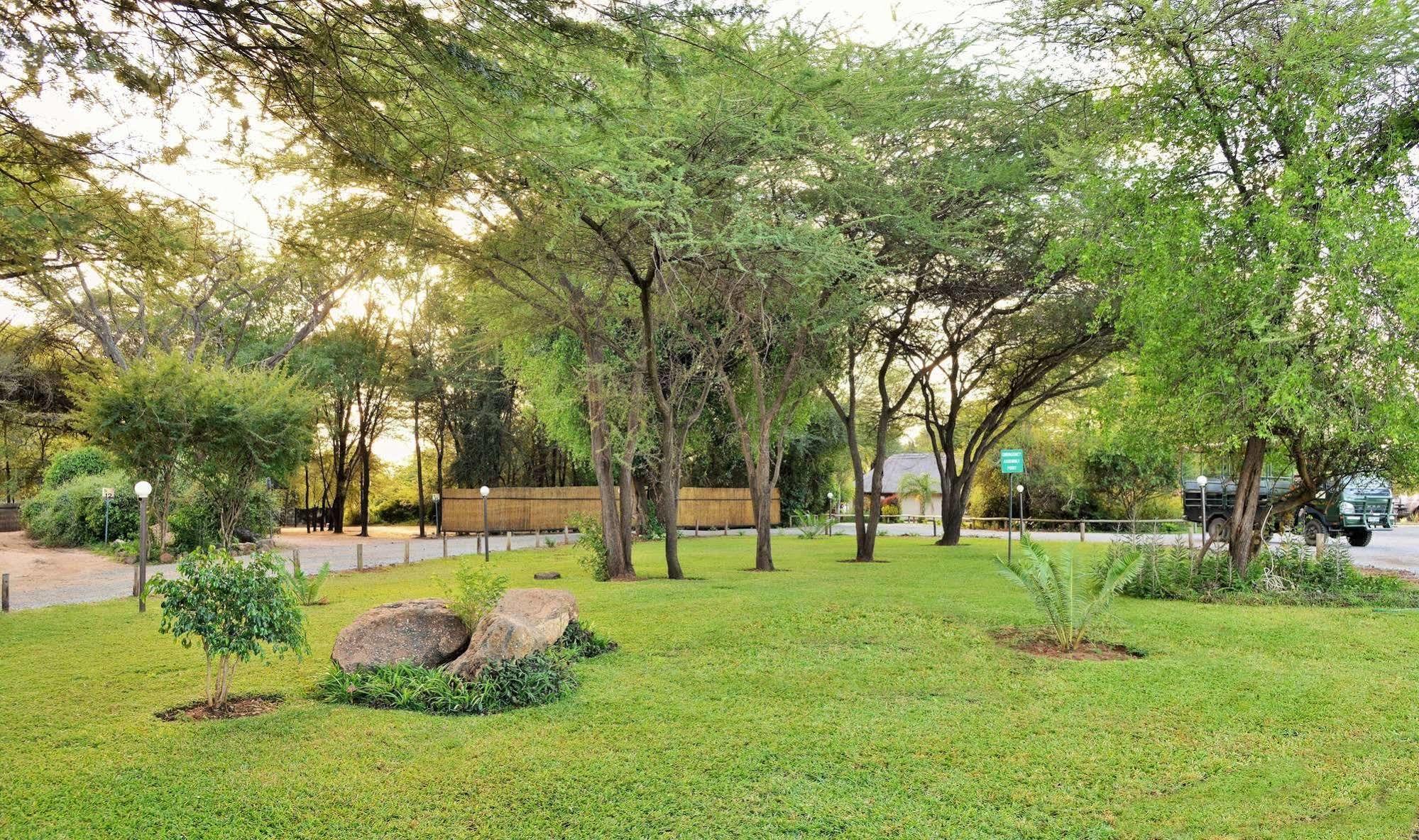 Thebe River Safaris Kasane Extérieur photo